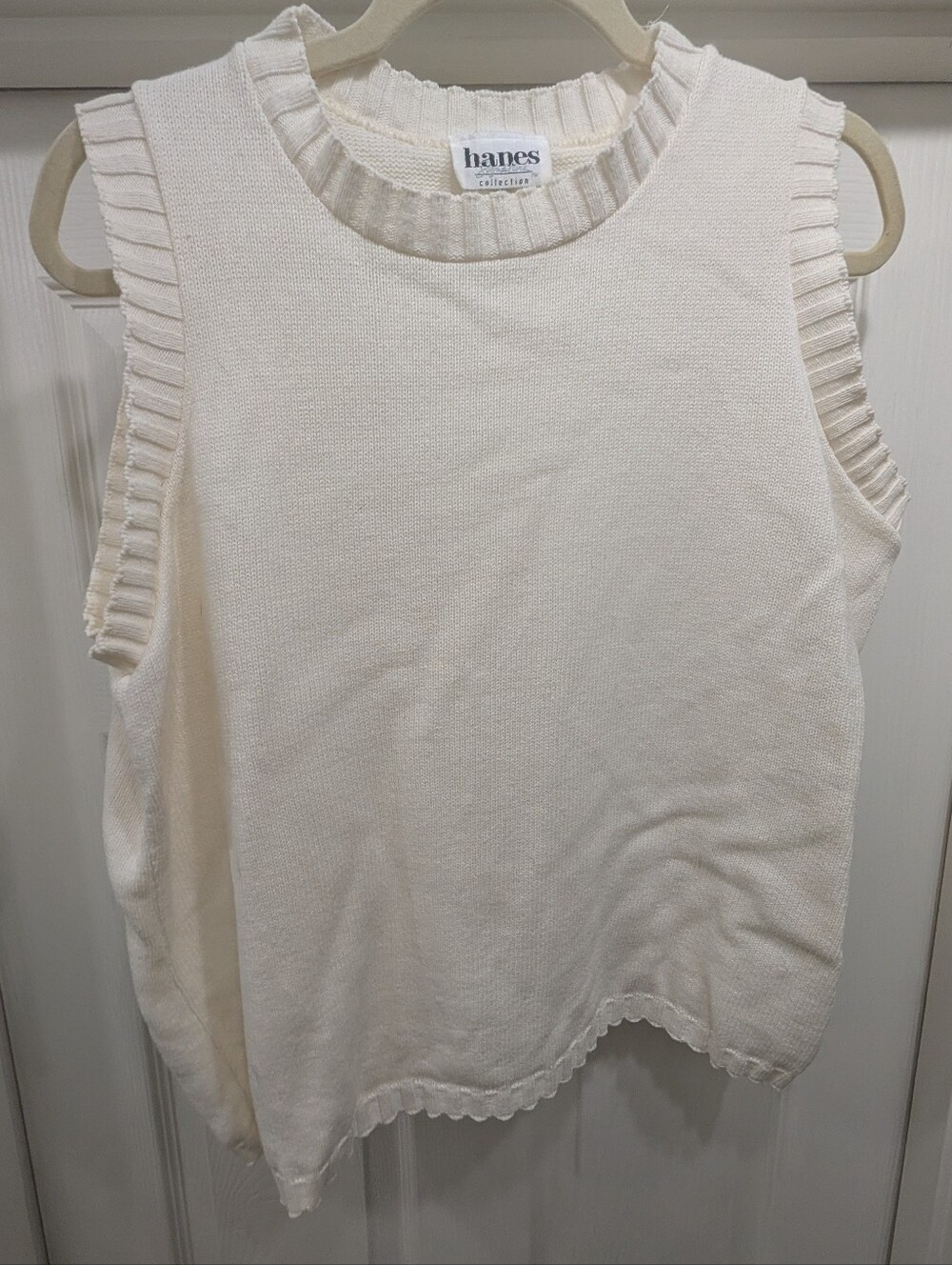 Vintage Hanes 100% Cotton Sleeveless Sweater Size L | Cream